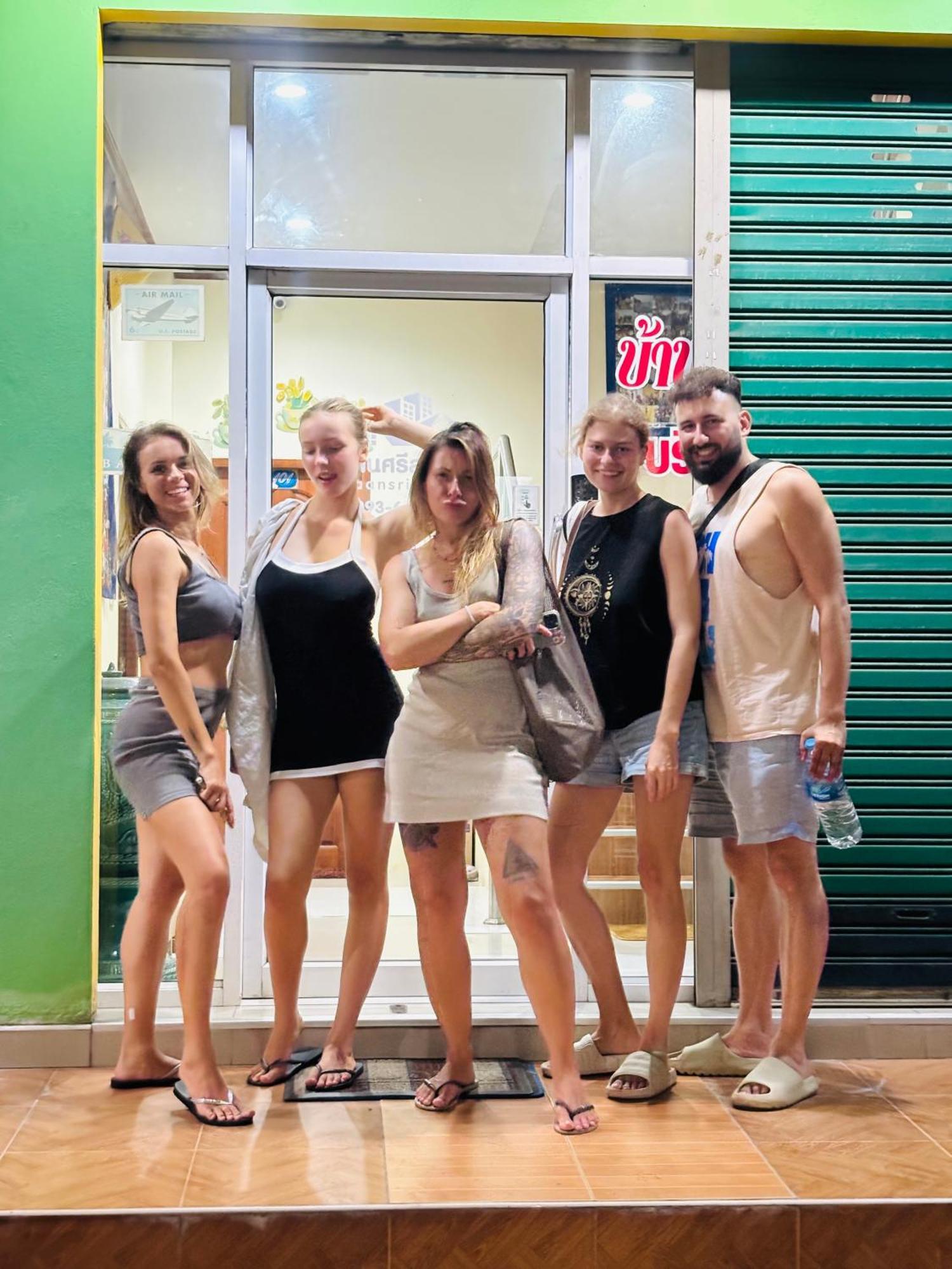 Baansrisuthum Appartamento